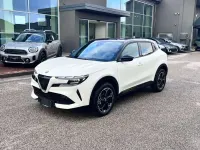 Nuova Alfa Romeo GT Junior 145 CV (106 kW) 2025 Bianco SUV