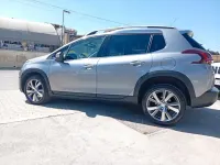 Usata Peugeot 2008 Allure 102 CV (75 kW) 2019 Argento SUV