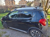 Usata Opel Karl Rocks 75 CV (55 kW) 2018 Nero Utilitaria