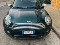 Usata Mini Cooper D 109 CV (80 kW) 2009 Verde Utilitaria