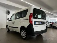 Usata Fiat Doblò Easy 120 CV (88 kW) 2019 Bianco Monovolume