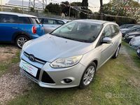 Usata Ford Focus 115 CV (84 kW) 2012 Argento Station wagon