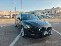 Usata Seat Leon 115 CV (84 kW) 2023 Nero Station wagon