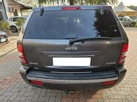 Usata Jeep Grand Cherokee Overland 218 CV (160 kW) 2006 Grigio SUV