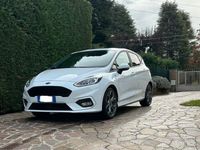 Usata Ford Fiesta ST-Line 86 CV (63 kW) 2019 Bianco Utilitaria