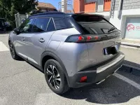 Usata Peugeot 2008 GT 131 CV (96 kW) 2021 Argento SUV