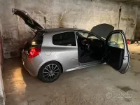 Usata Renault Clio II R.S. 200 CV (147 kW) 2008 Grigio Berlina