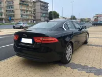 Usata Jaguar XE Portfolio 179 CV (131 kW) 2017 Nero Berlina