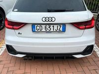 Usado Audi A1 Ambiente 110 CV (80 kW) 2020 Blanco SUV