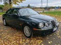 Usata Jaguar S-Type S 238 CV (175 kW) 2006 Verde Berlina