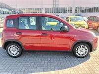 Nuova Fiat Panda 70 CV (51 kW) 2025 Rosso Utilitaria