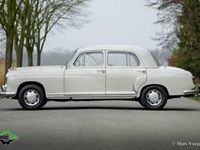 Usata Mercedes 220 106 CV (77 kW) 1958 Grigio Berlina