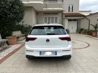 Usata VW Golf VIII Life 110 CV (80 kW) 2021 Bianco Berlina