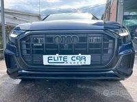 Usata Audi Q8 Sport 286 CV (210 kW) 2019 Blu/azzurro SUV