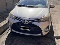 Usata Toyota Yaris Cool 69 CV (50 kW) 2014 Utilitaria