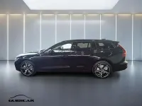 Nuova Volvo V60 R-Design 197 CV (144 kW) 2026 Onyx black Station wagon