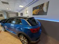 Usata VW T-Roc Style 116 CV (85 kW) 2019 Blu/azzurro SUV