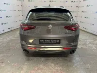 Usata Alfa Romeo Stelvio Veloce 210 CV (154 kW) 2021 Grigio SUV