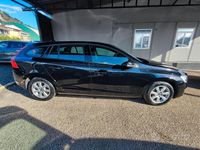 Usata Volvo V60 Momentum 114 CV (83 kW) 2014 Nero Station wagon
