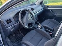 Usata VW Golf IV Sportline 140 CV (102 kW) 2004 Argento Berlina