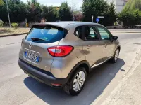 Usata Renault Captur 90 CV (66 kW) 2014 Grigio SUV