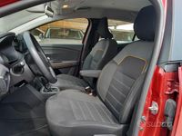 Usata Dacia Sandero Comfort 91 CV (66 kW) 2022 Rosso Berlina
