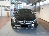 Usata Mercedes GLA200 136 CV (100 kW) 2019 Nero SUV
