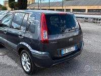 Usata Ford Fusion 67 CV (49 kW) 2008 Grigio Utilitaria