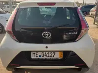 Usata Toyota Aygo X-clusiv 69 CV (50 kW) 2015 Bianco Utilitaria