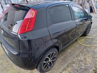 Gebraucht Fiat Grande Punto 75 PS (55 kW) 2010 Schwarz Kleinwagen