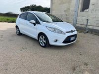 Usata Ford Fiesta 2010 Bianco Utilitaria