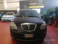 Usata Lancia Ypsilon 78 CV (57 kW) 2010 Nero Utilitaria
