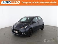 Usata Toyota Aygo X-play 69 CV (50 kW) 2017 Grigio Utilitaria