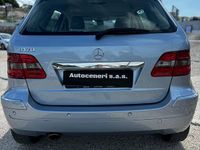 Usata Mercedes B170 Chrome 116 CV (85 kW) 2006 Blu Monovolume
