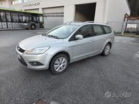 Usata Ford Focus Titanium 100 CV (73 kW) 2011 Grigio Station wagon