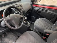 Usata Peugeot Bipper 75 CV (55 kW) 2010 Monovolume