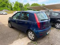 Usata Fiat Punto Dynamic 60 CV (44 kW) 2004 Blu Utilitaria