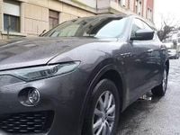 Usata Maserati Levante 250 CV (183 kW) 2017 Grigio SUV