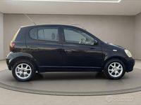 Usata Toyota Yaris 75 CV (55 kW) 2005 Nero Berlina