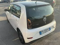 Usata VW up! Highline 68 CV (50 kW) 2019 Bianco Utilitaria