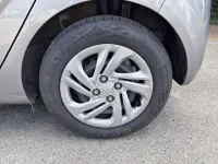 Usata Hyundai i10 Advanced 69 CV (50 kW) 2023 Grigio Utilitaria