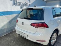 Usata VW Golf VII Trendline 90 CV (66 kW) 2018 Bianco Berlina