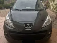 Usata Peugeot 207 73 CV (53 kW) 2010 Utilitaria