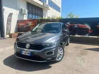Usata VW T-Roc Advance 150 CV (110 kW) 2018 Grigio SUV