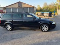Usata VW Passat 130 CV (95 kW) 2003 Nero Station wagon