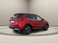 Nuova MG ZS Luxury 197 CV (144 kW) 2026 Rosso / metallizzato SUV