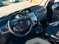 Usata Lancia Ypsilon 60 CV (44 kW) 2011 Nero Utilitaria
