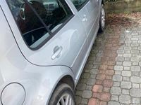 Usata VW Golf IV 110 CV (80 kW) 2002 Grigio Utilitaria
