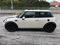 Usata Mini Cooper 120 CV (88 kW) 2007 Bianco Utilitaria