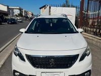 Usata Peugeot 2008 Active 75 CV (55 kW) 2018 Bianco SUV
